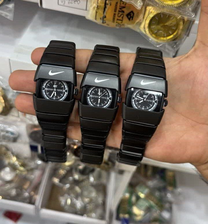 ساعت نایکی عقربه ای مشکی